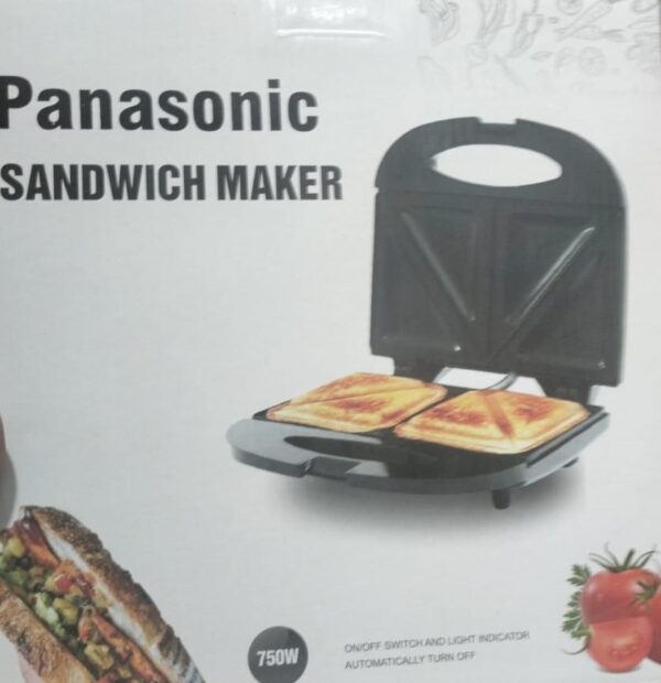 Online Karachi Sandwich Maker 4 Slice Sandwich Toaster with Non-Stick Coating & Double Sided Uniform Heating