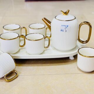 Serving set with 6 cups, 1 kettle, and 1 tray